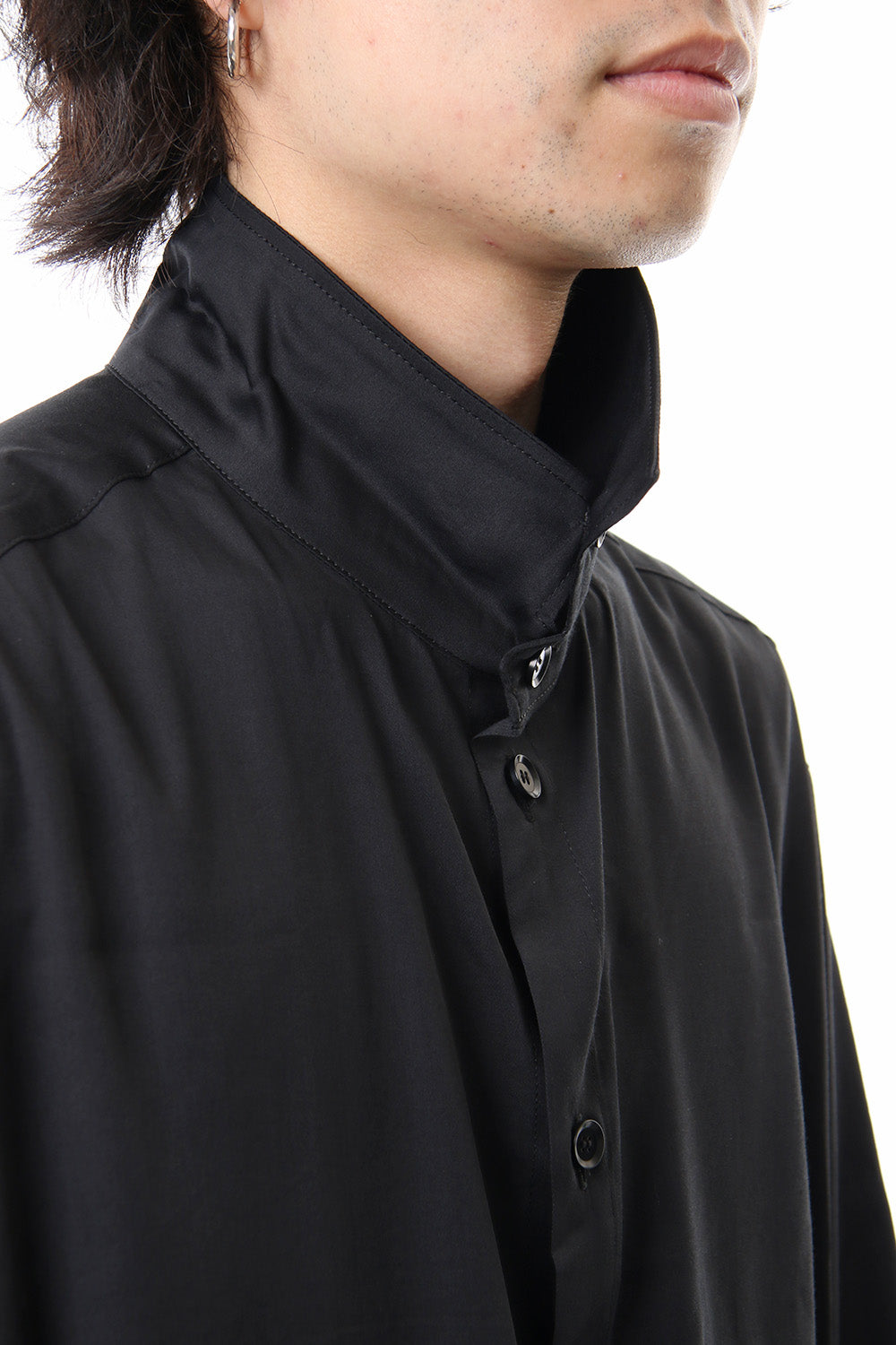 Deformed Collar Blouse Nomber