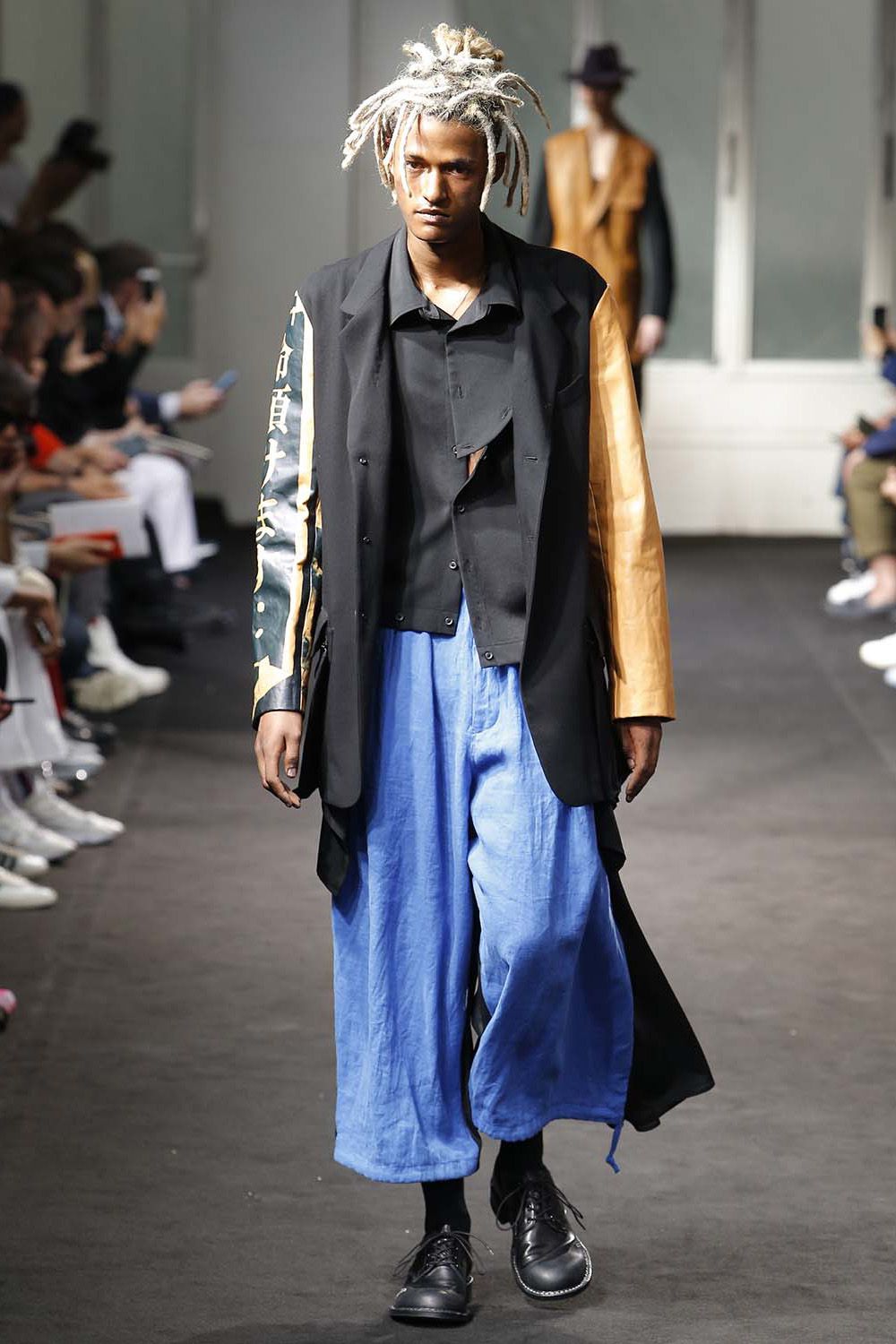 Front Detachable Button Shirt Wrinkled Gabardine