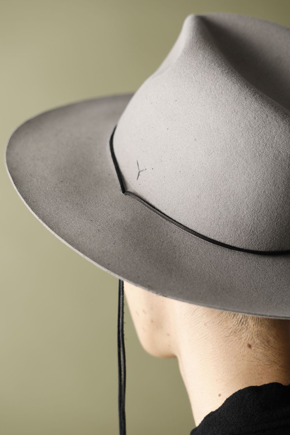 ロング ブリムハット Ash Gray