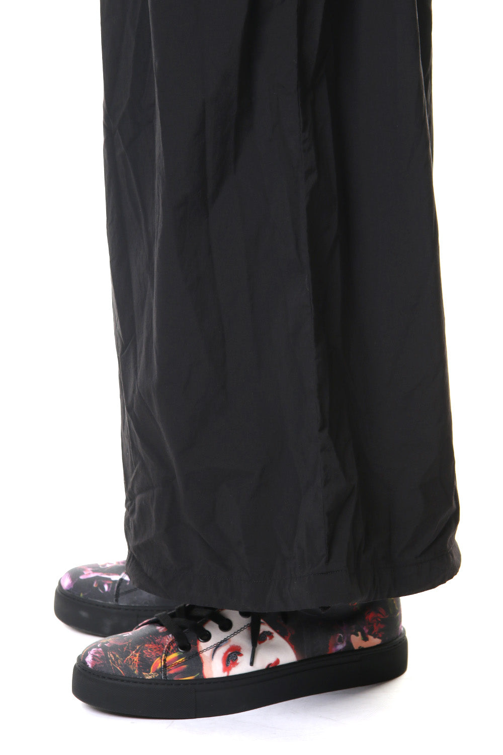 Products dyed Balloon Pants