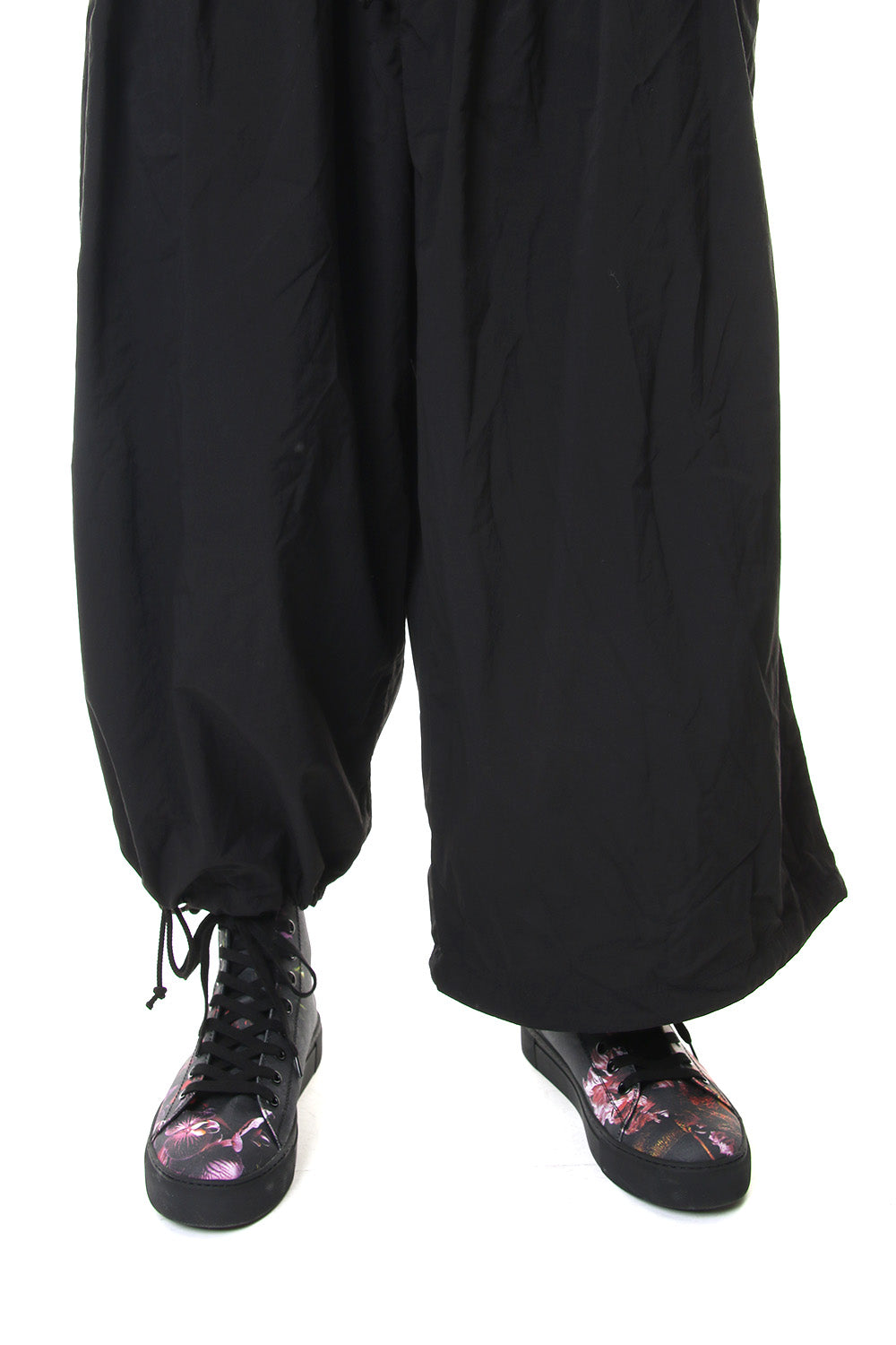 Products dyed Balloon Pants