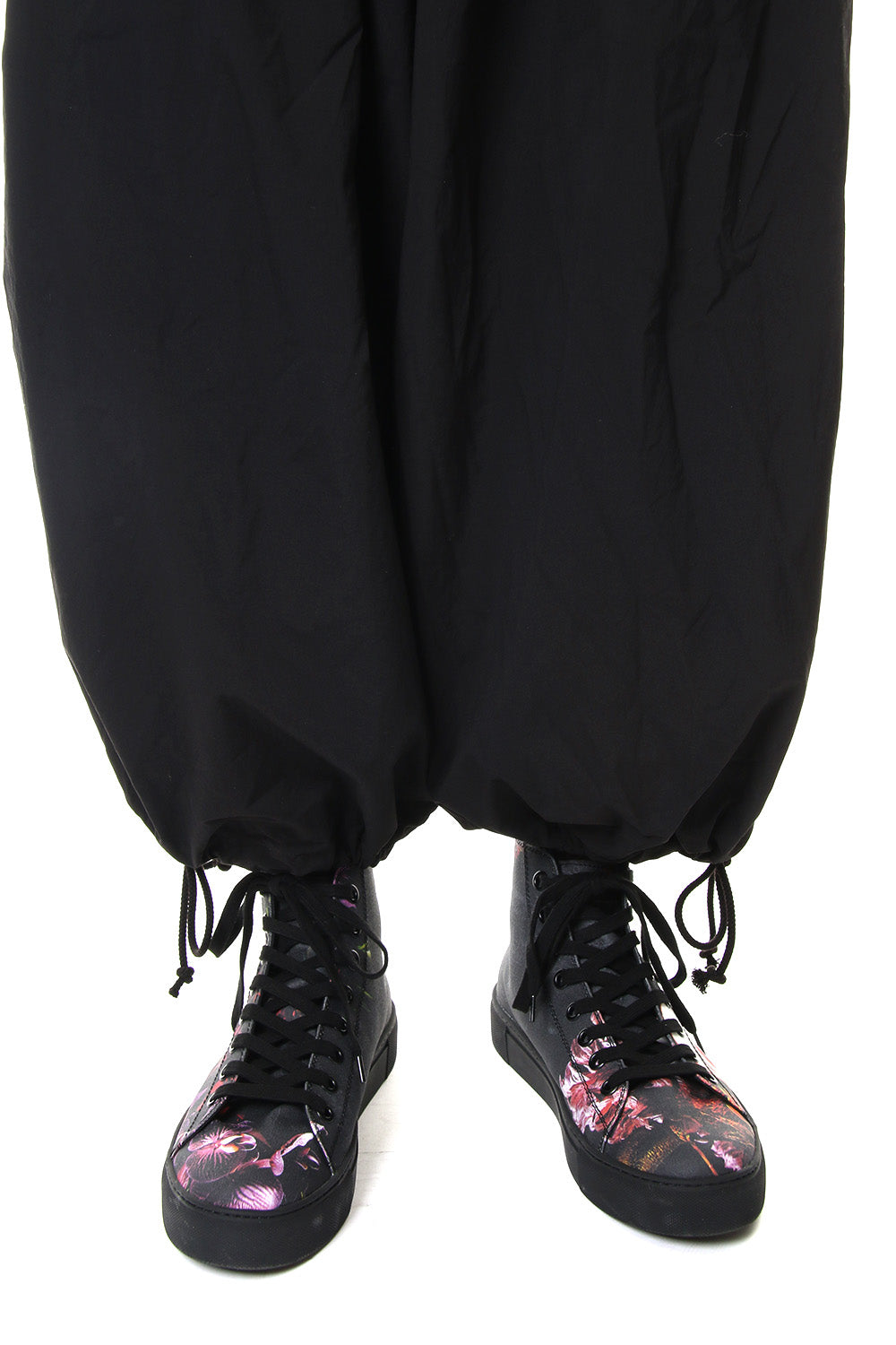 Products dyed Balloon Pants