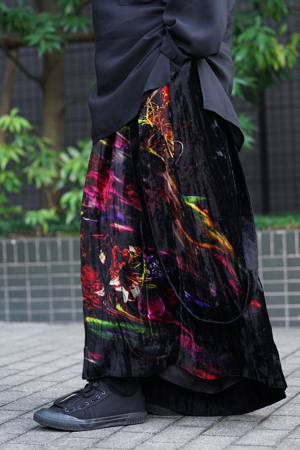 Print Twist Crotch Pants