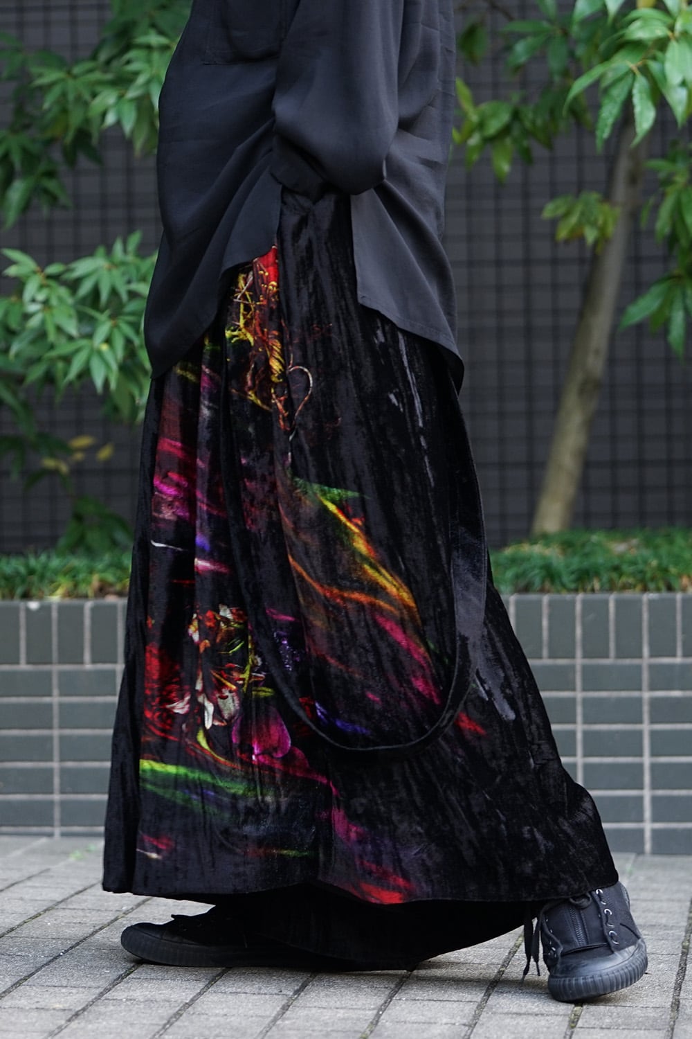 Print Twist Crotch Pants