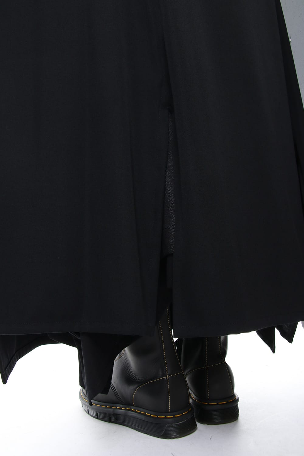 N-Stand hem slit long dress shirt