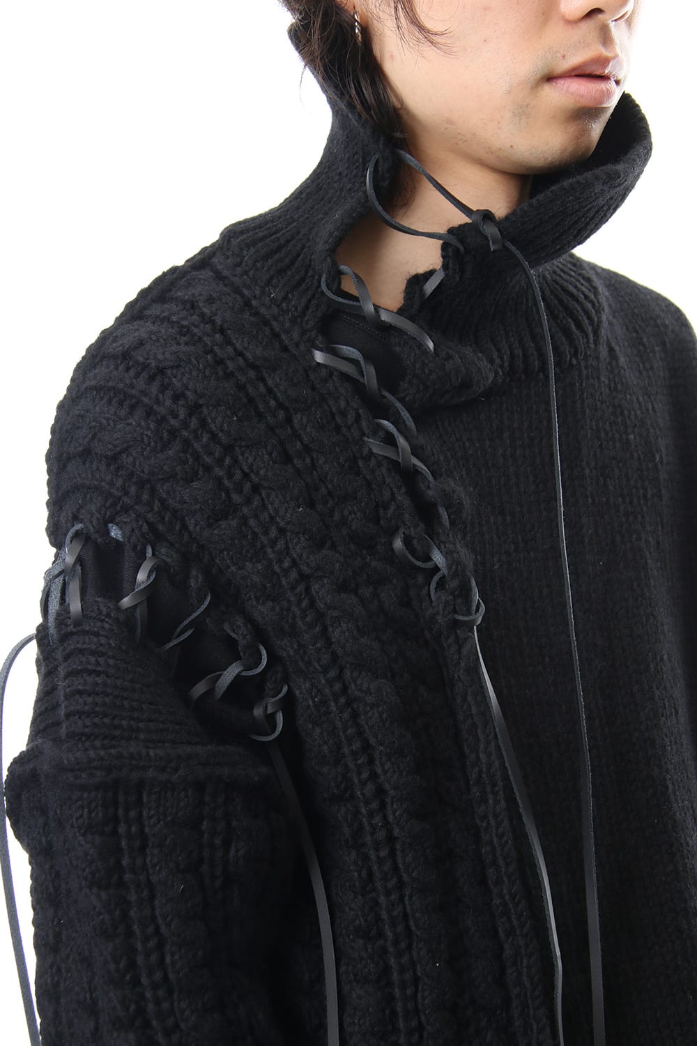 Leather Lace Seam Grafting Turtleneck Knit