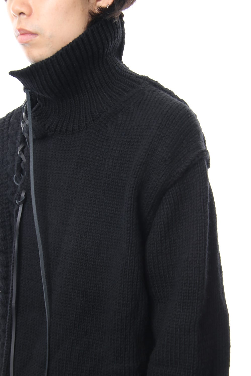 Leather Lace Seam Grafting Turtleneck Knit