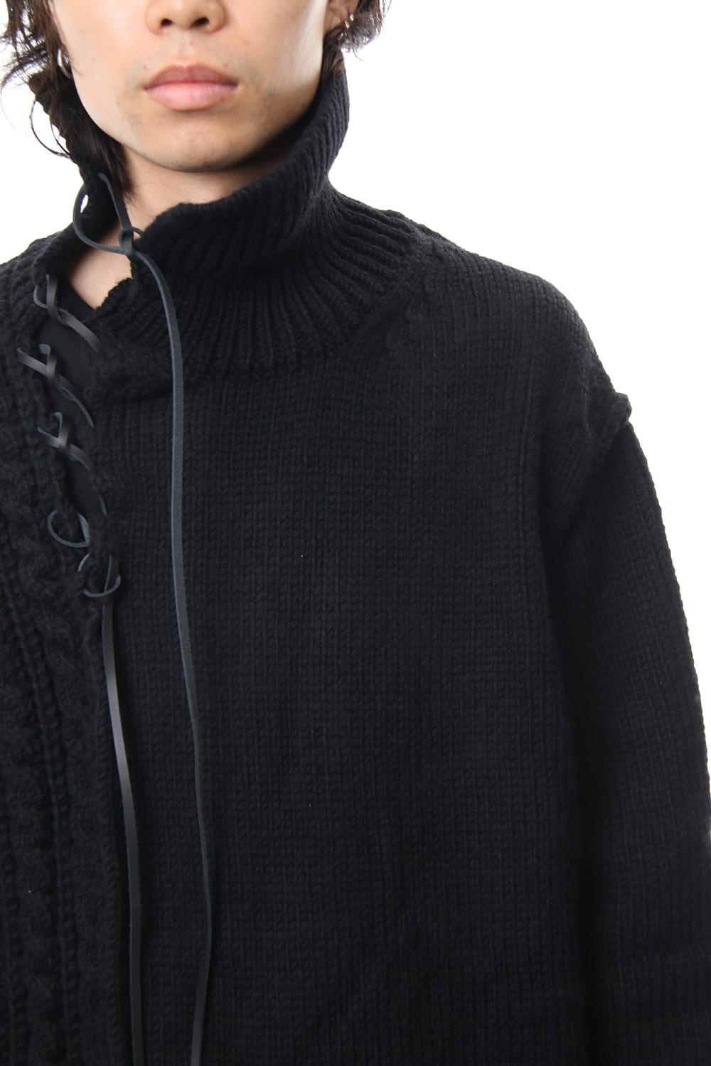 Leather Lace Seam Grafting Turtleneck Knit