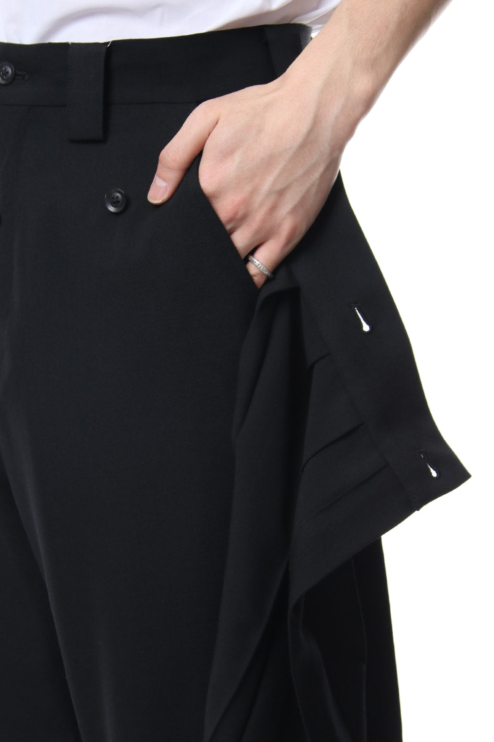 Left Pleats Mackin Pants