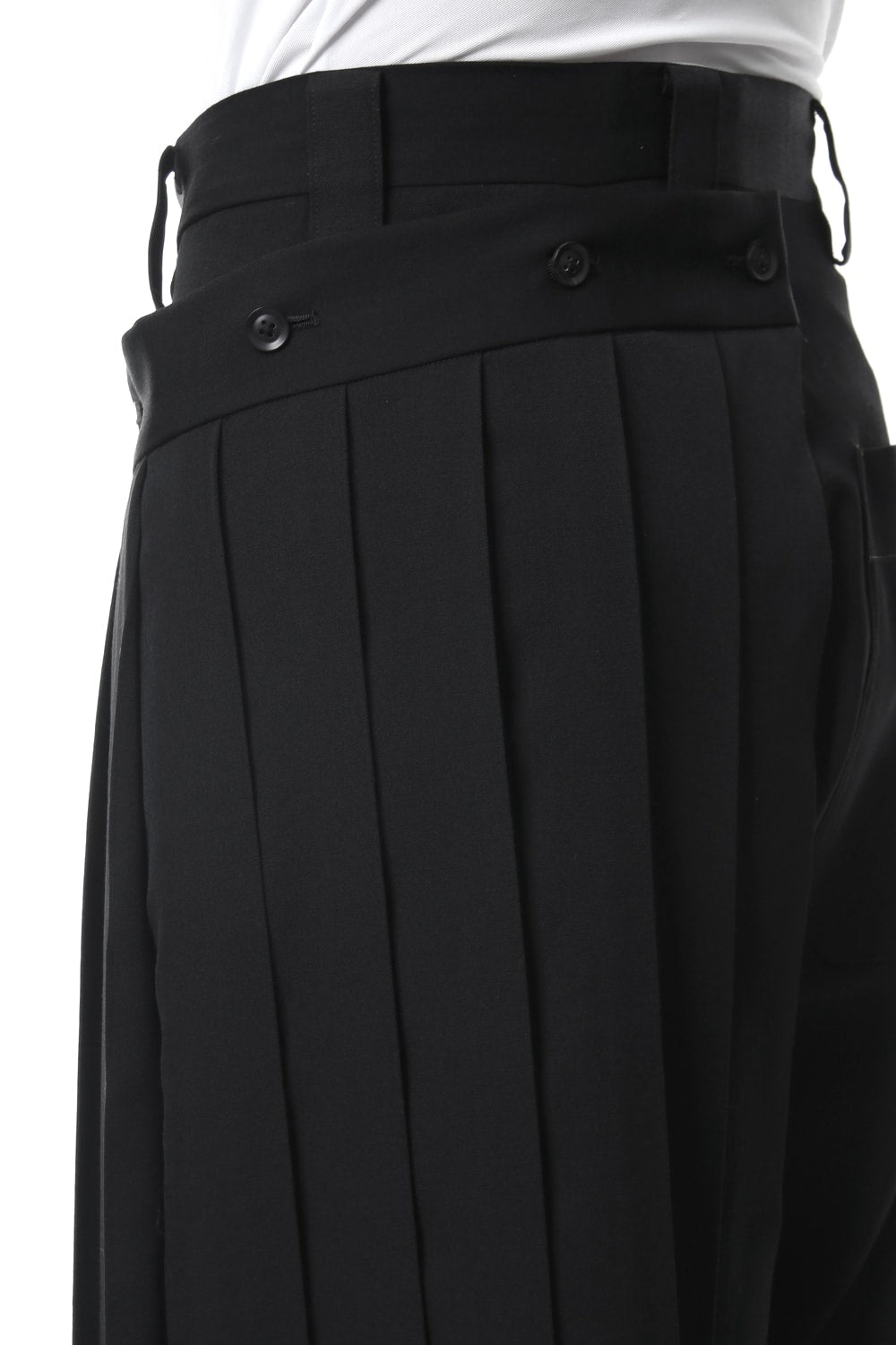 Left Pleats Mackin Pants