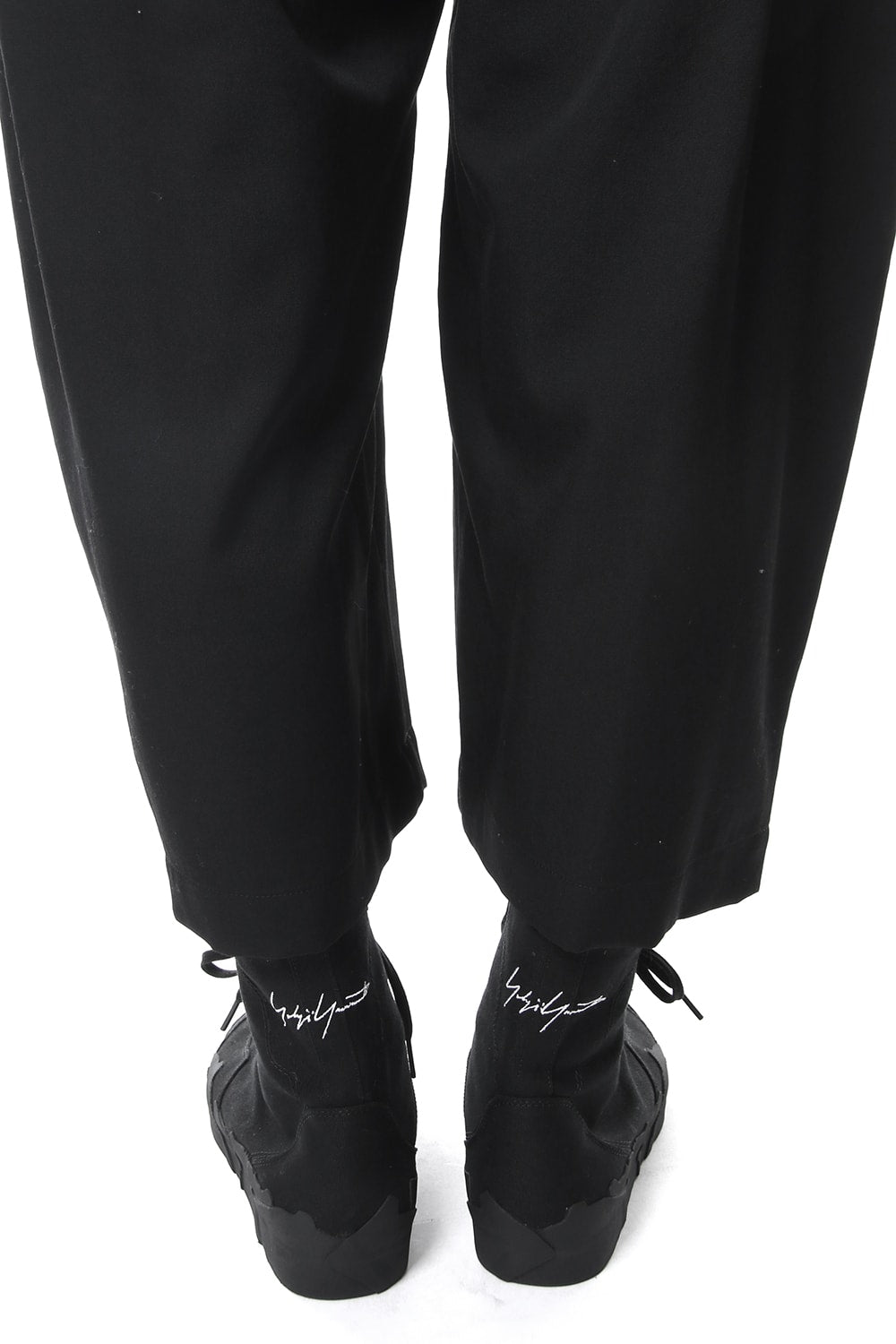 Gabardine Side Tuck Pants