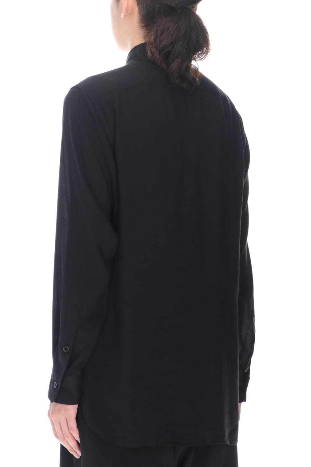 台衿 ループ付シャツ