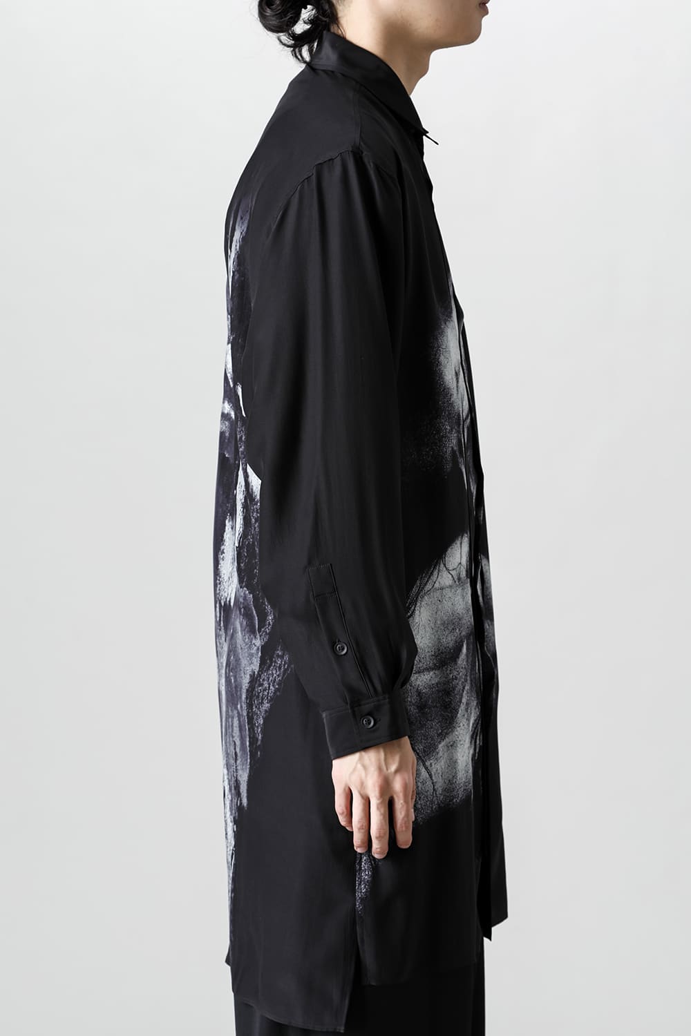 プリント 変形台衿 ブラウス