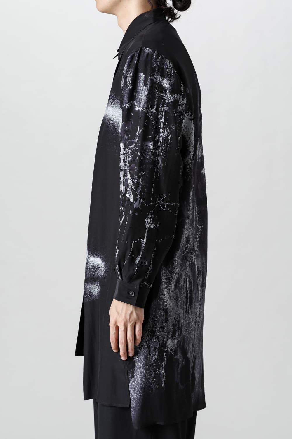 プリント 変形台衿 ブラウス