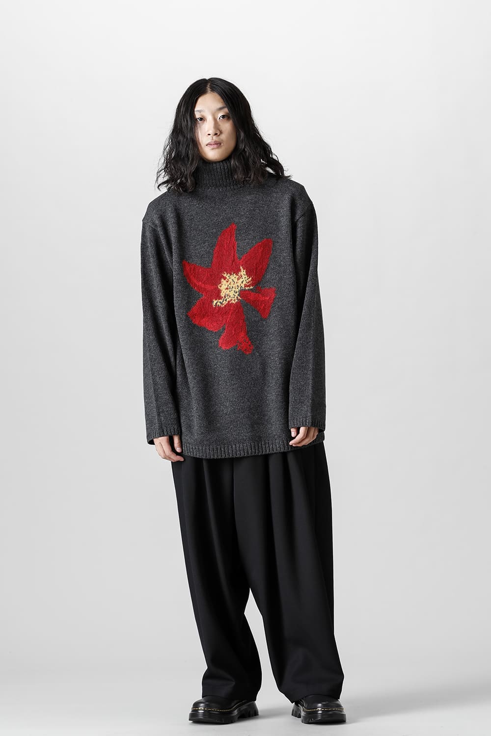 花柄タートル 長袖ニット