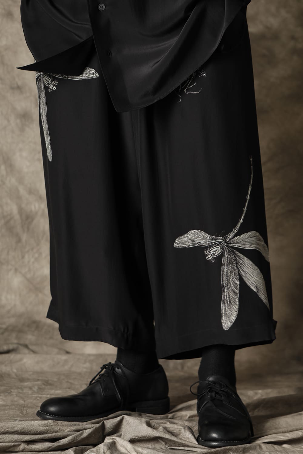 トンボ ブラックプリントパンツ