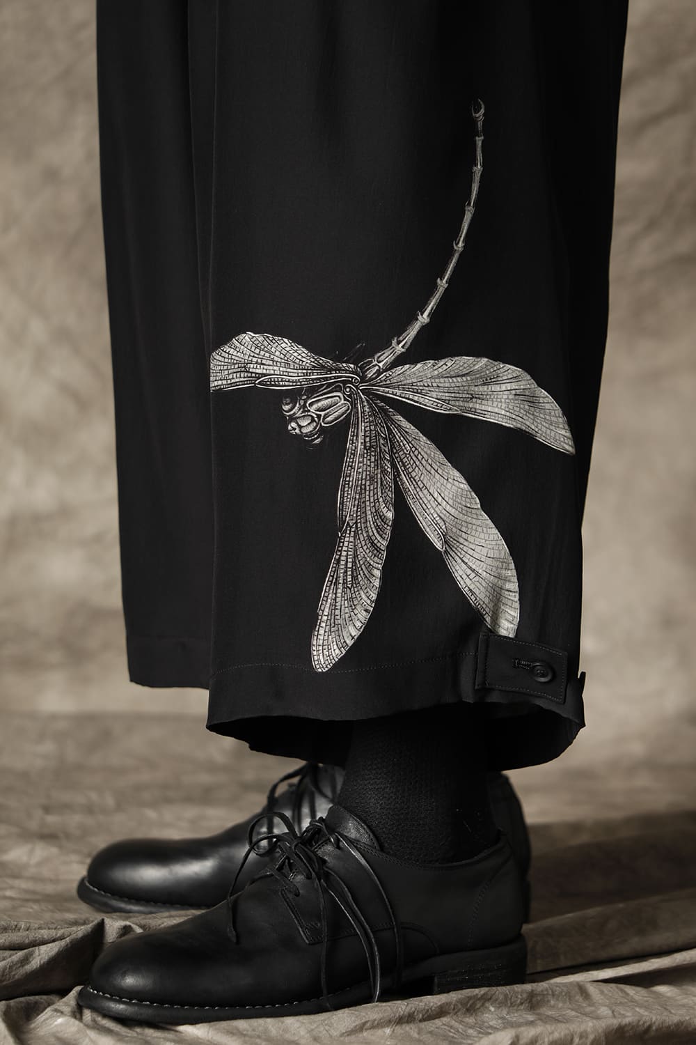 トンボ ブラックプリントパンツ