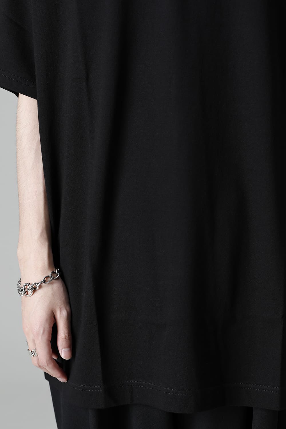 New Round neck Short sleeve T-shirt Black