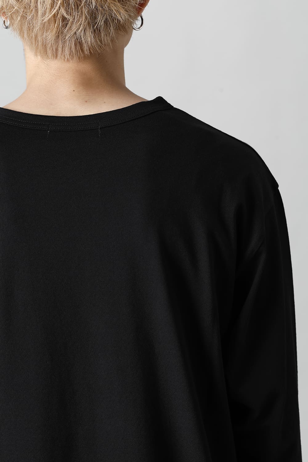 New Round neck Long sleeve T-shirt Black