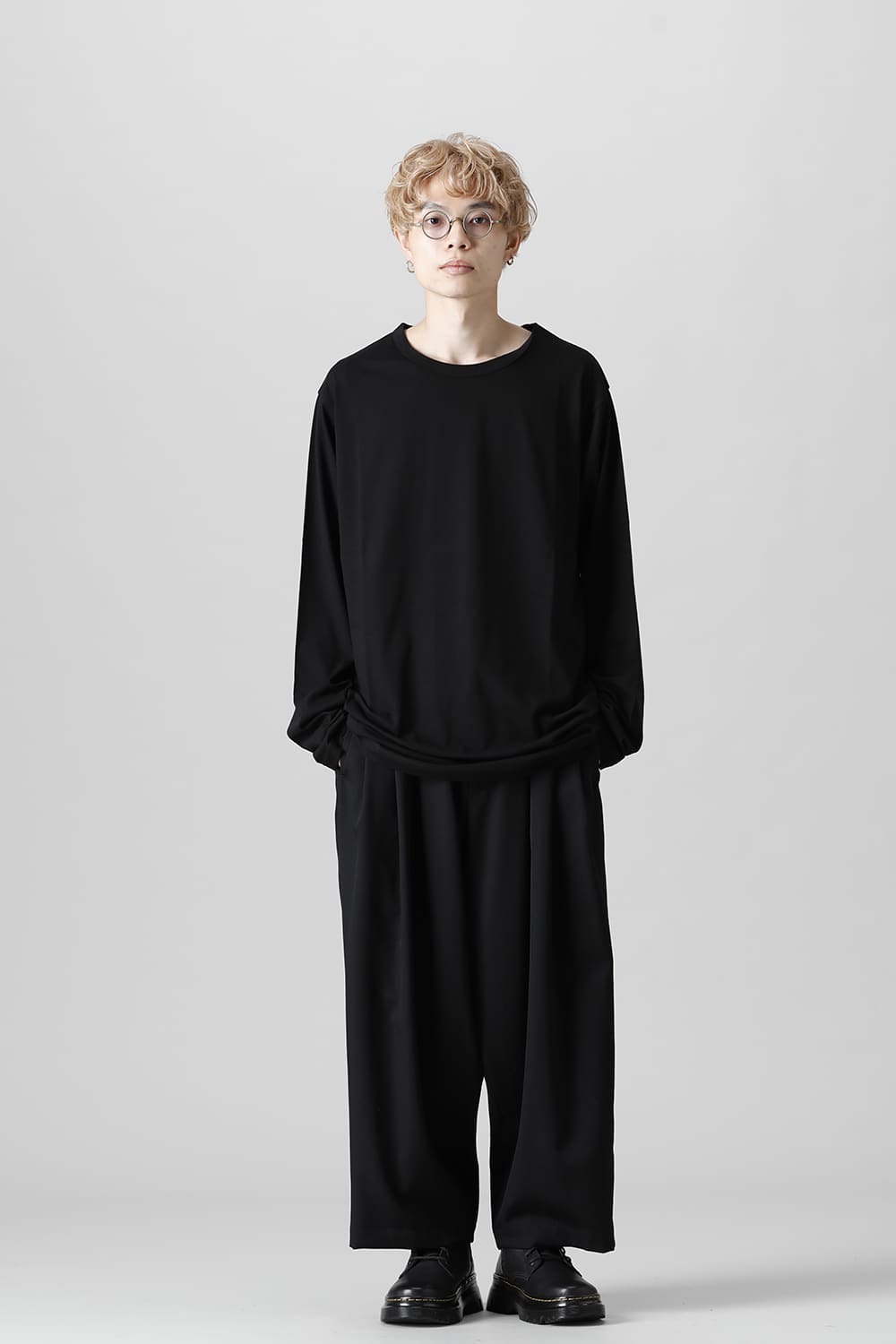 New Round neck Long sleeve T-shirt Black