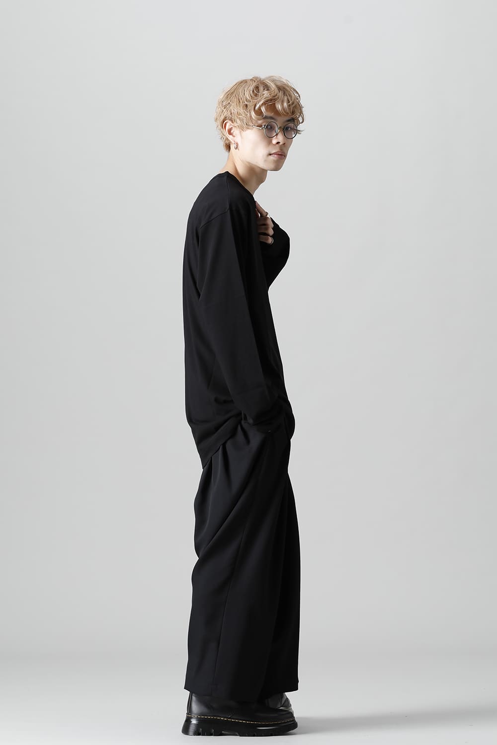 New Round neck Long sleeve T-shirt Black