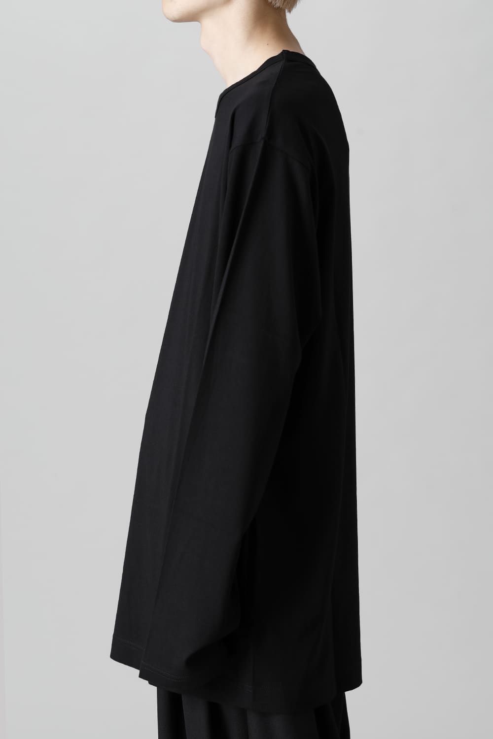 New Round neck Long sleeve T-shirt Black