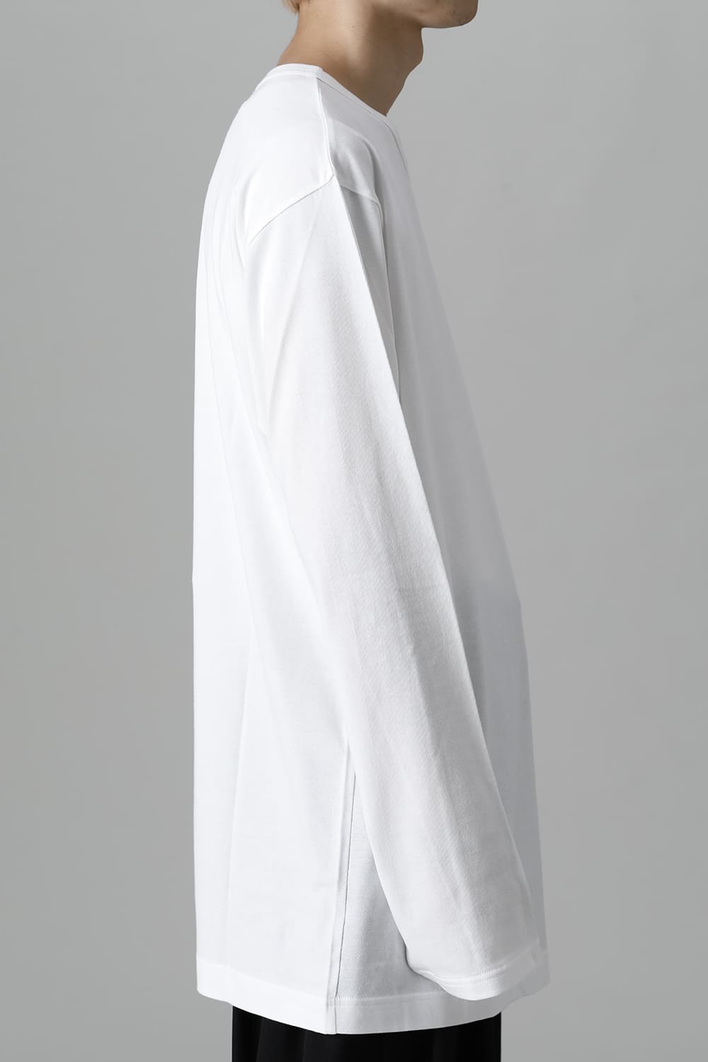 New Round neck Long sleeve T-shirt White