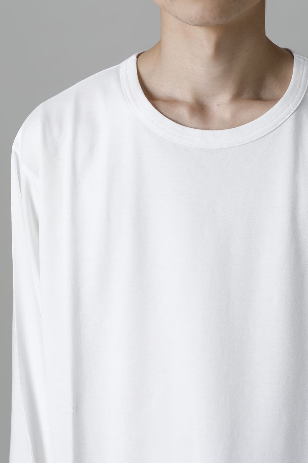 New Round neck Long sleeve T-shirt White
