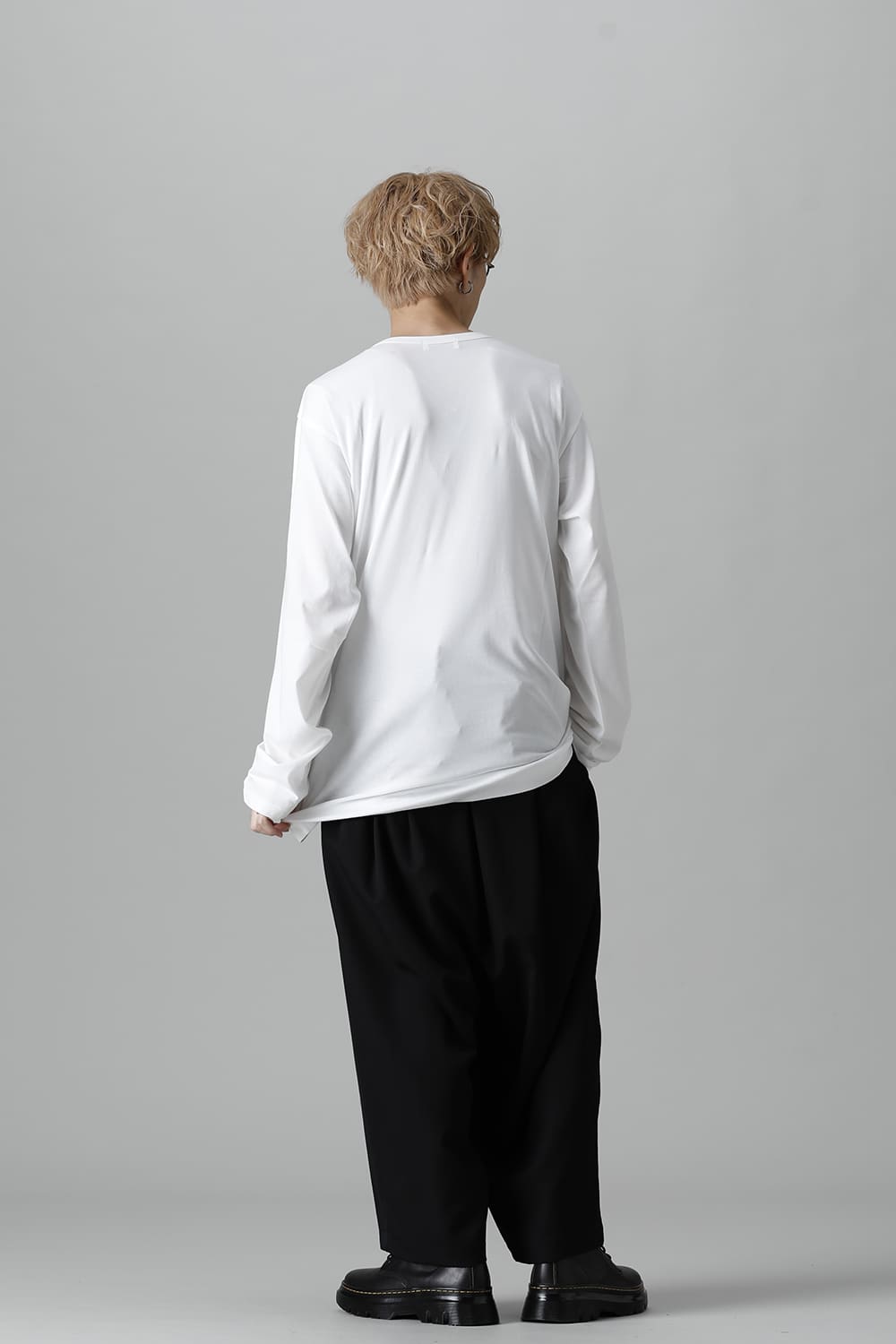 New Round neck Long sleeve T-shirt White