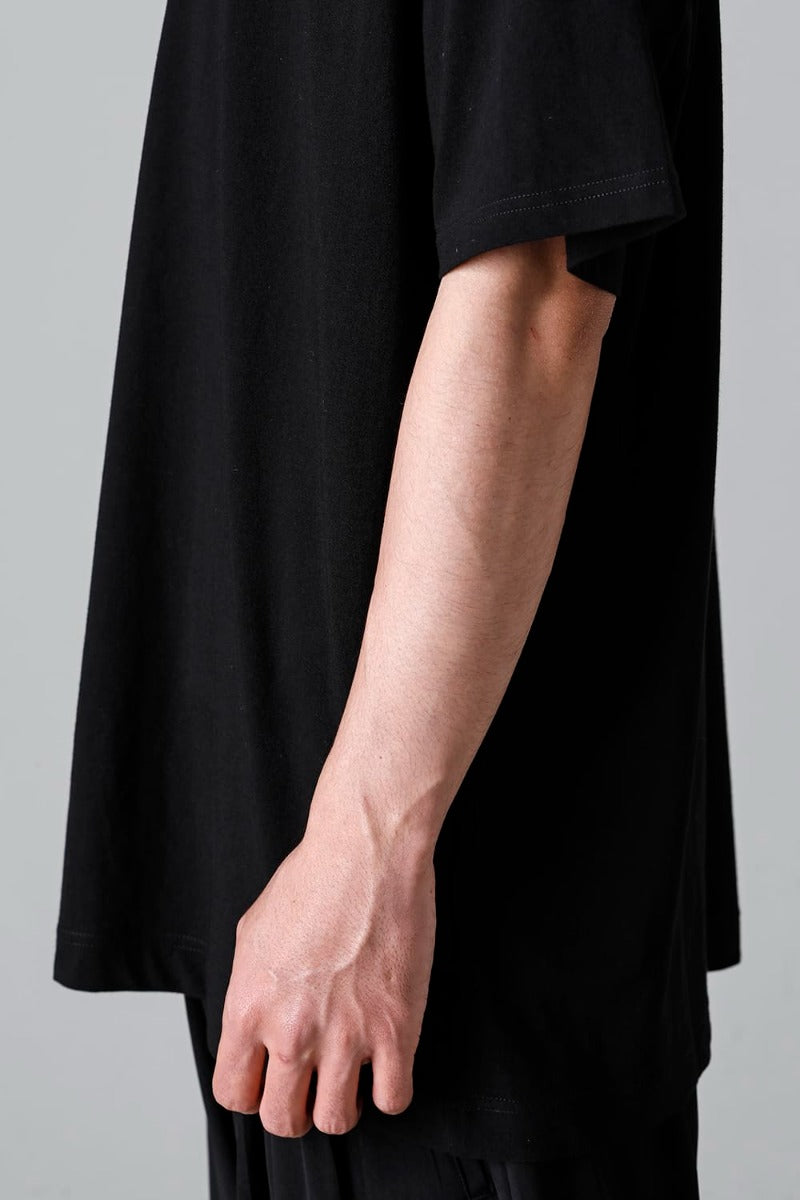 ROUND NECK HALF SLEEVE