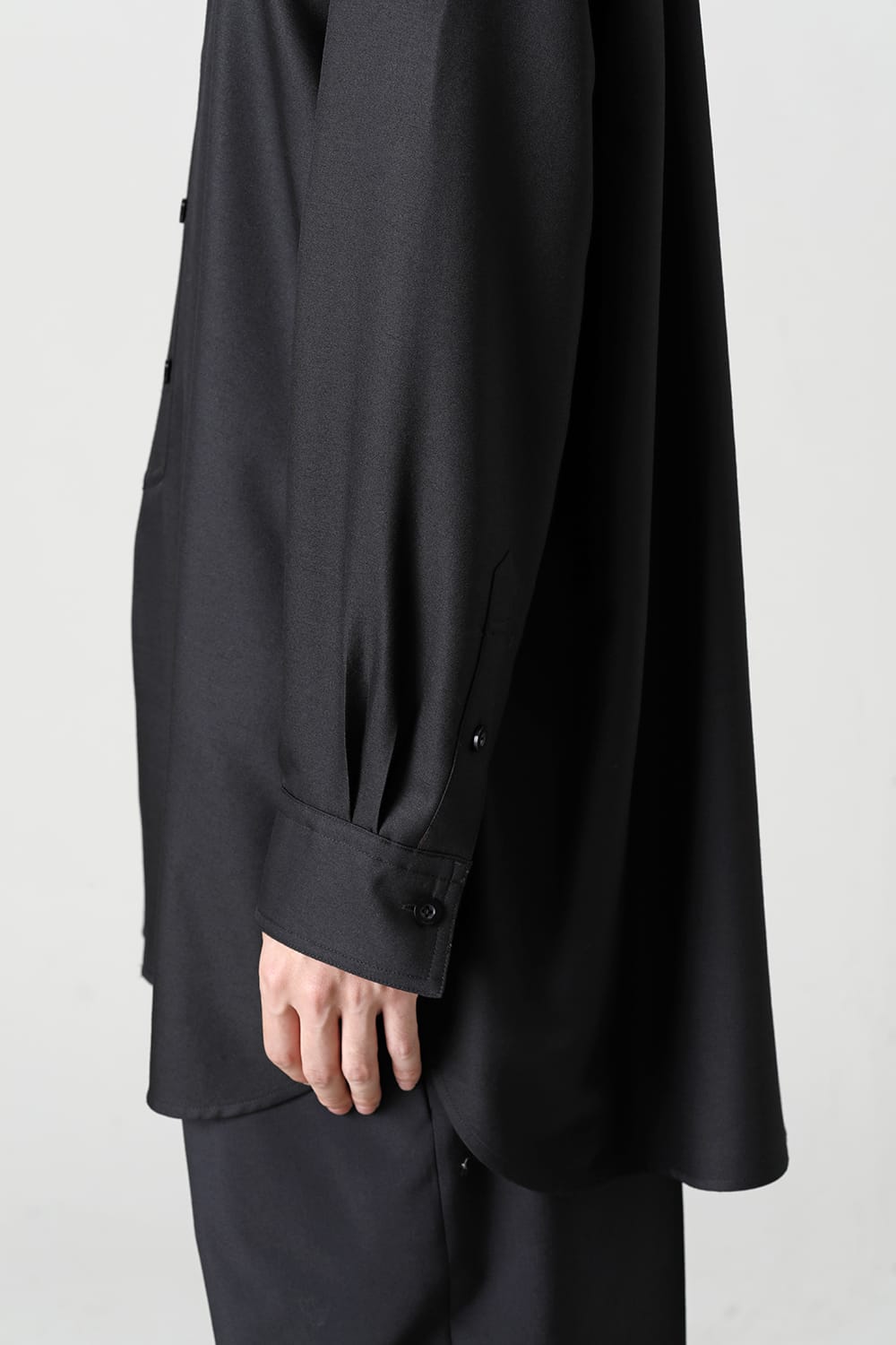 Middle Length Shirt Black
