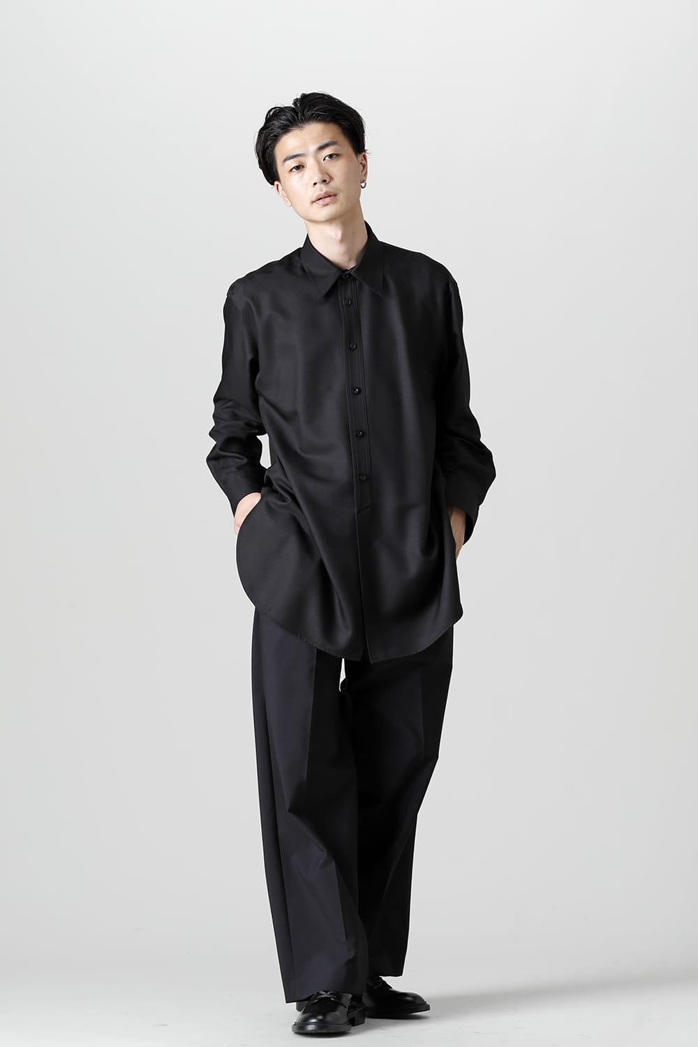 Middle Length Shirt Black