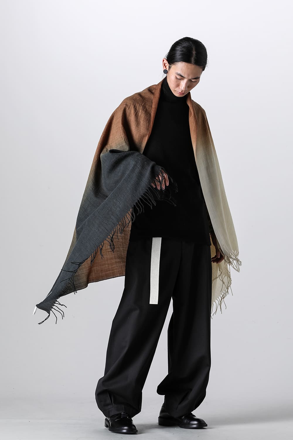 HAND DYE GRADATION SCARF