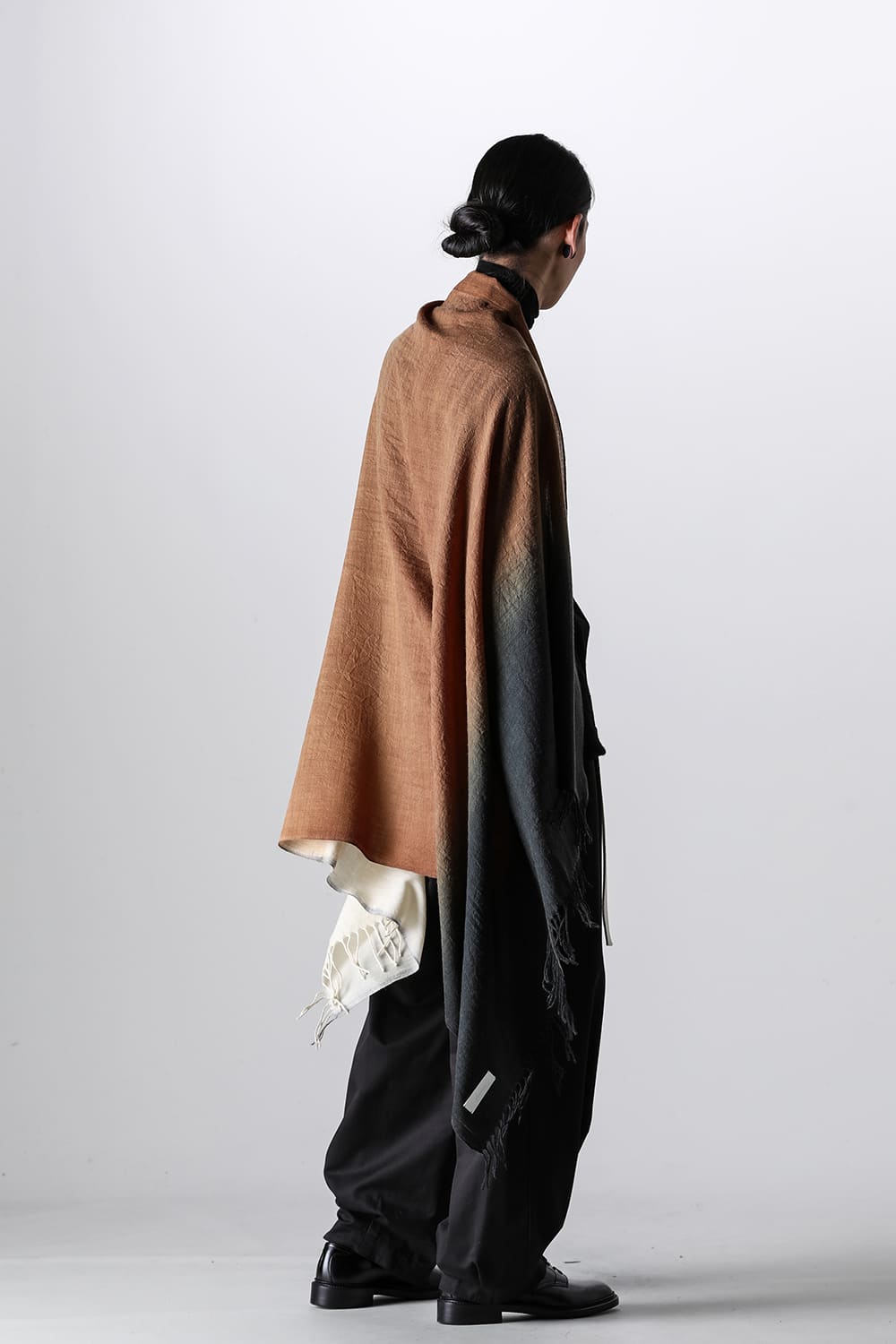 HAND DYE GRADATION SCARF