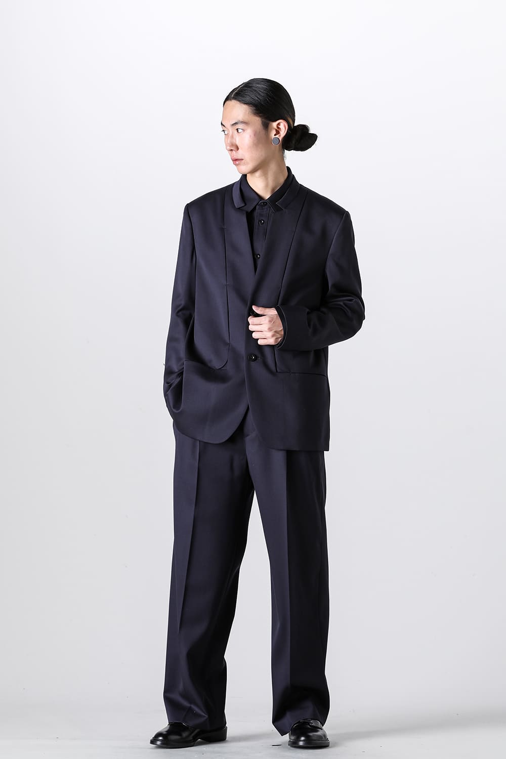 Lapel Less Cutting Jacket