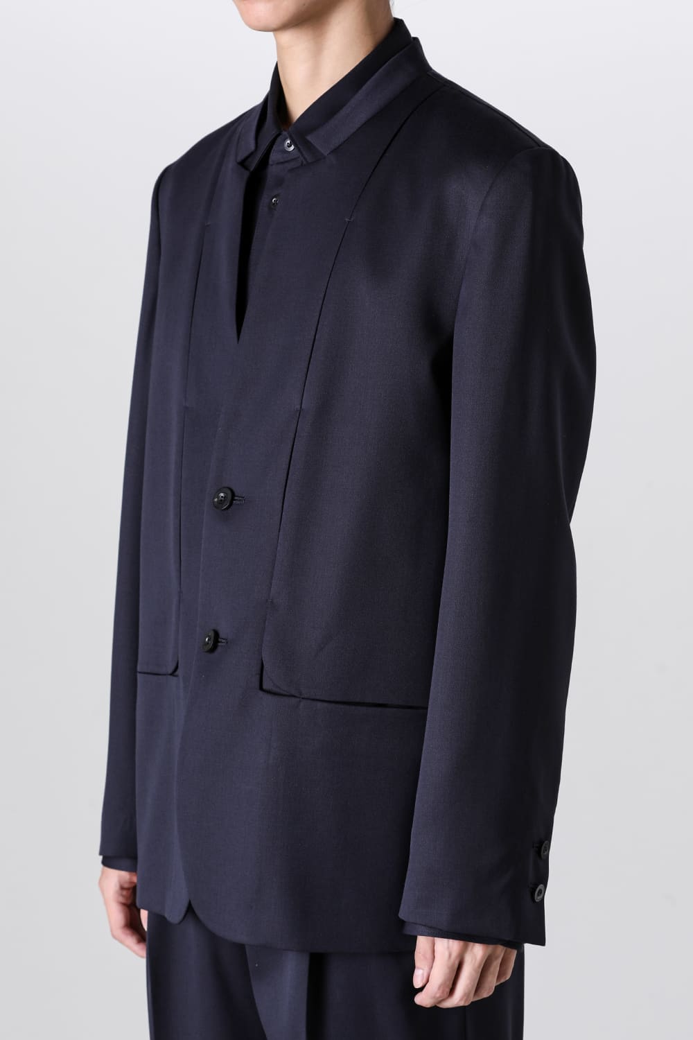 Lapel Less Cutting Jacket