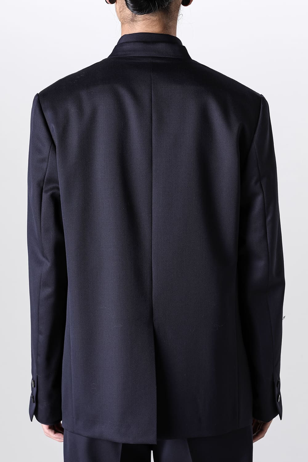 Lapel Less Cutting Jacket