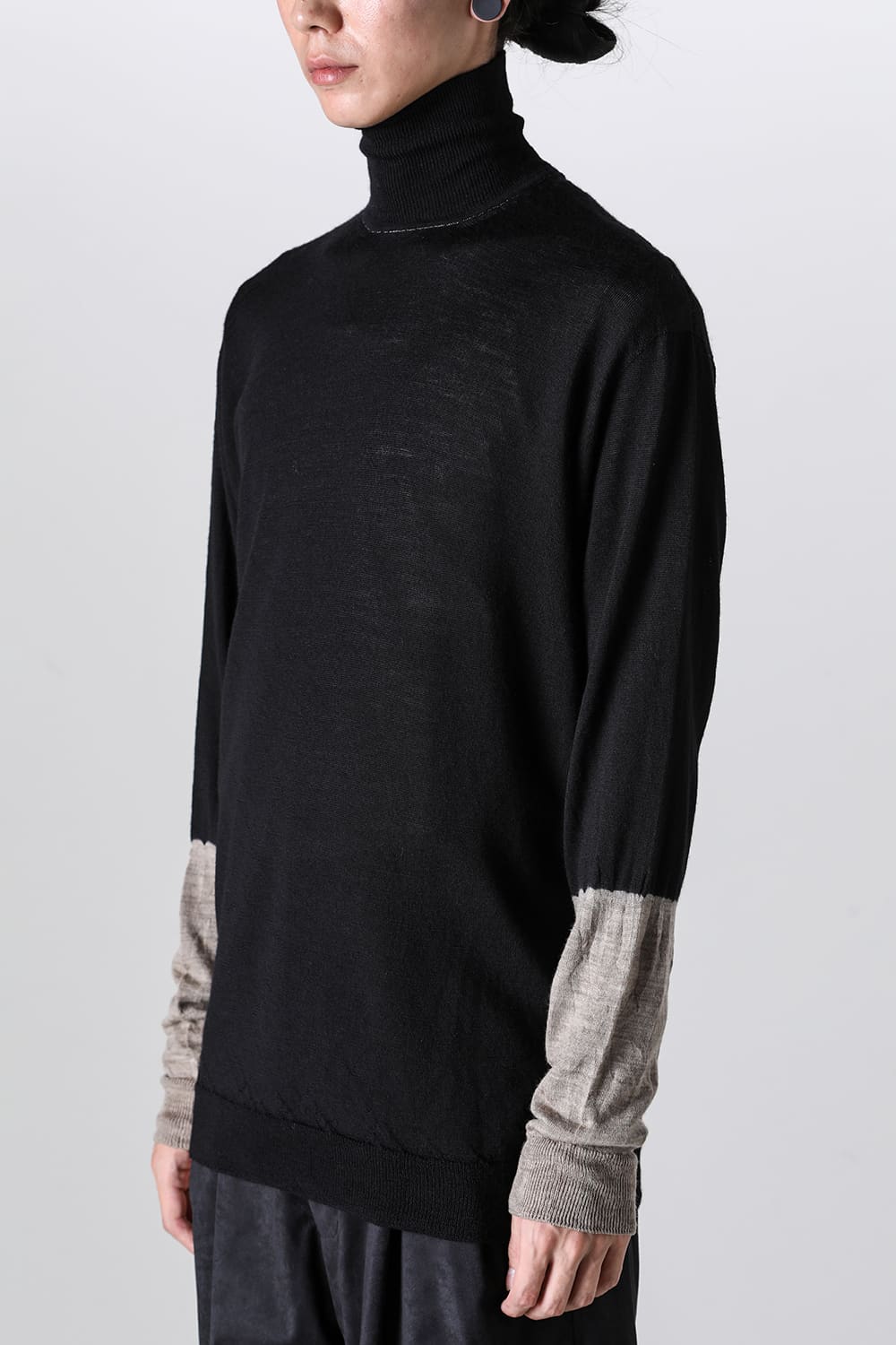 High Neck Pull Over Knit Black