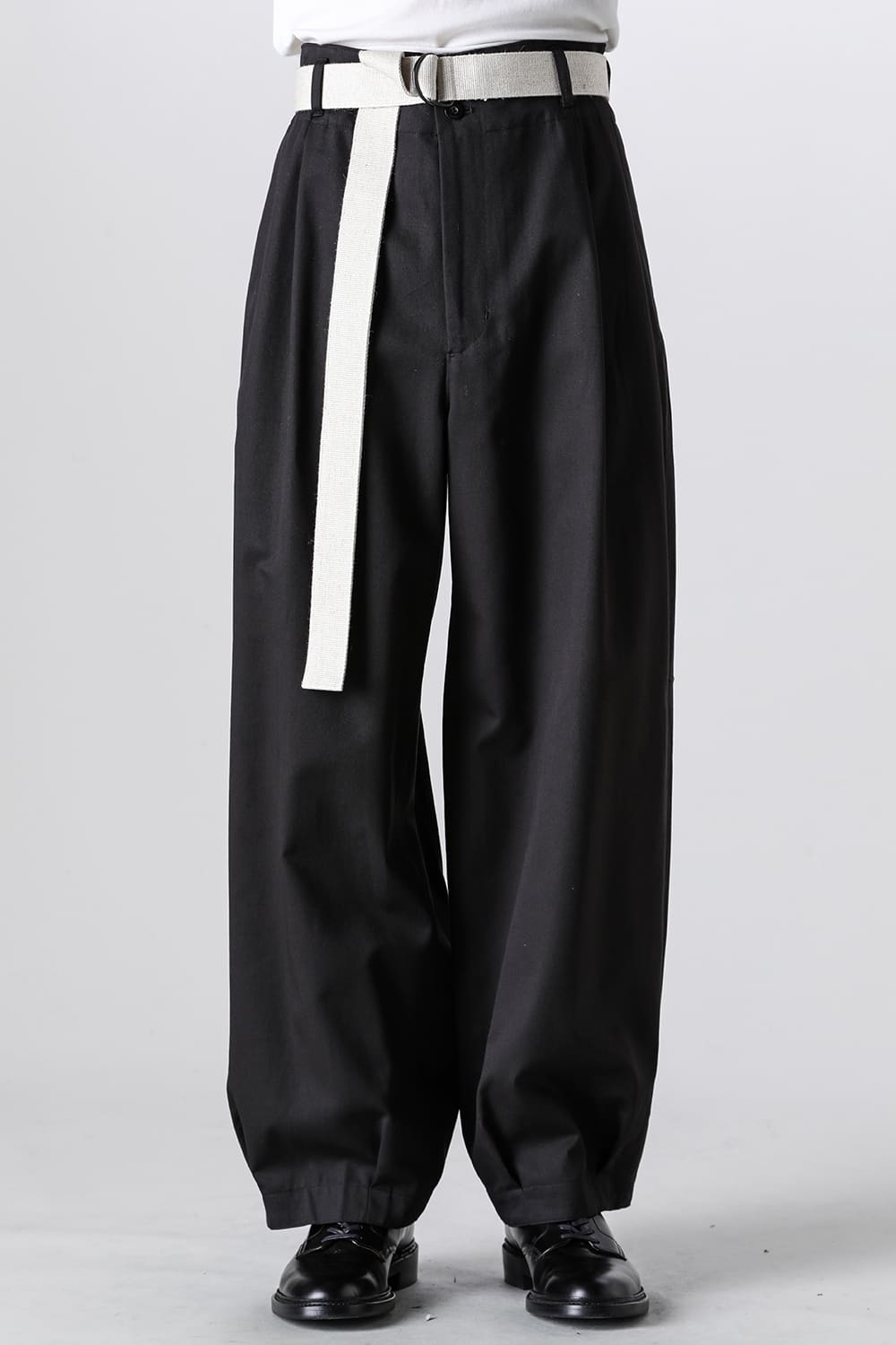 VOLUME PANTS WITH LINEN MIX BELT Black