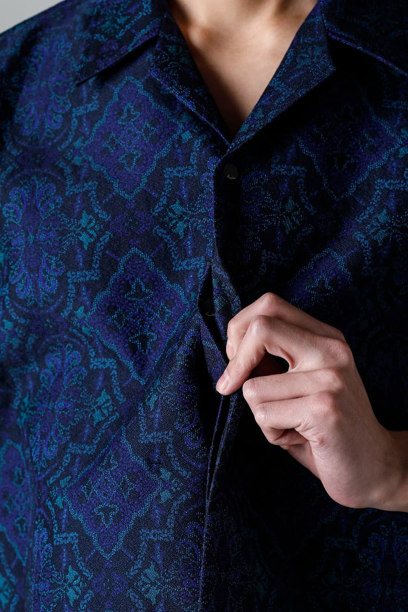 Open Collar Short-Sleeved Shirt