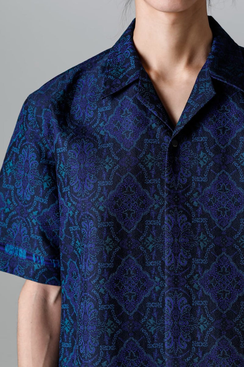 Open Collar Short-Sleeved Shirt