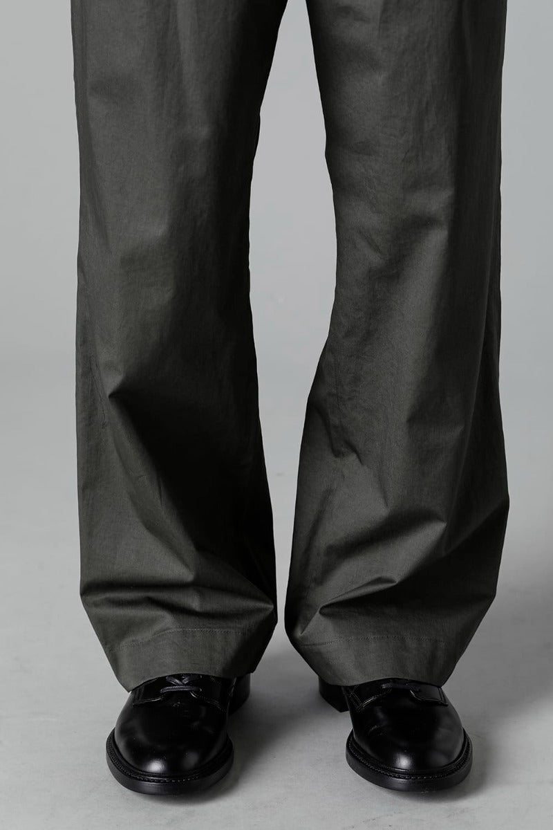 Semi Flared Relaxed Pants Olive Charcoal