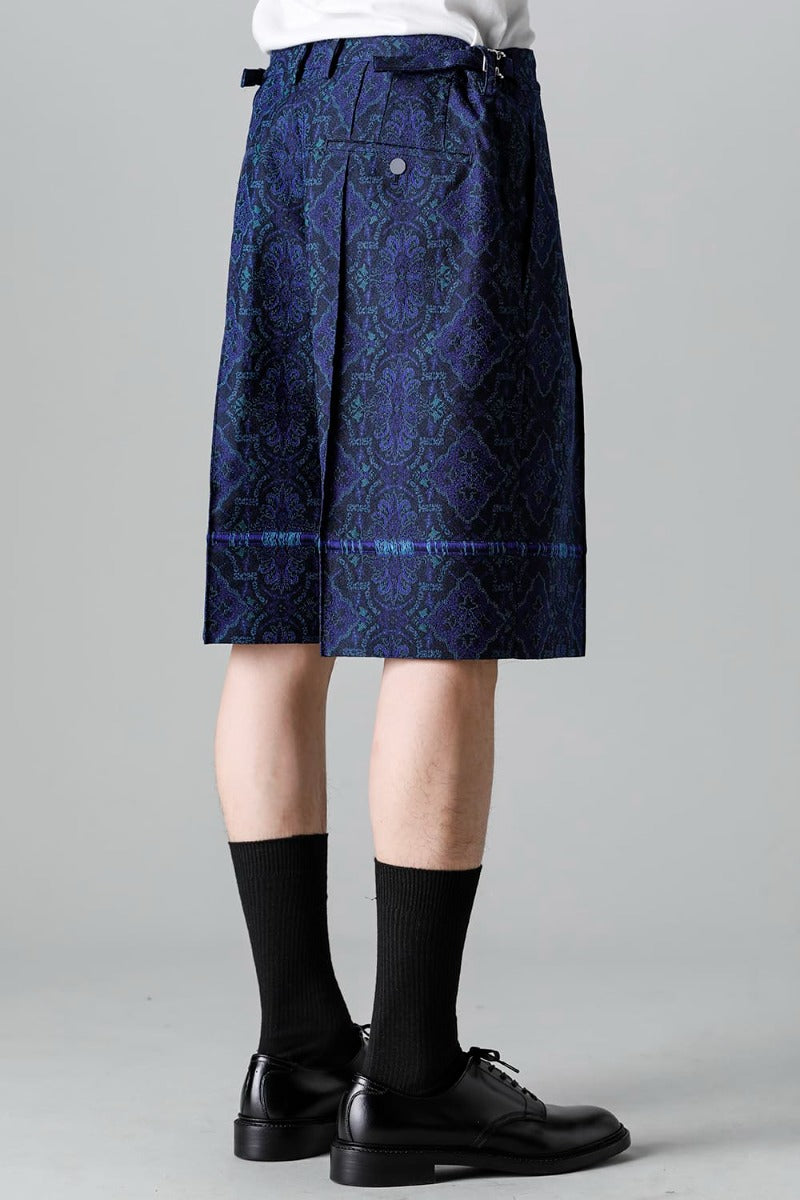 One Tuck Straight Shorts