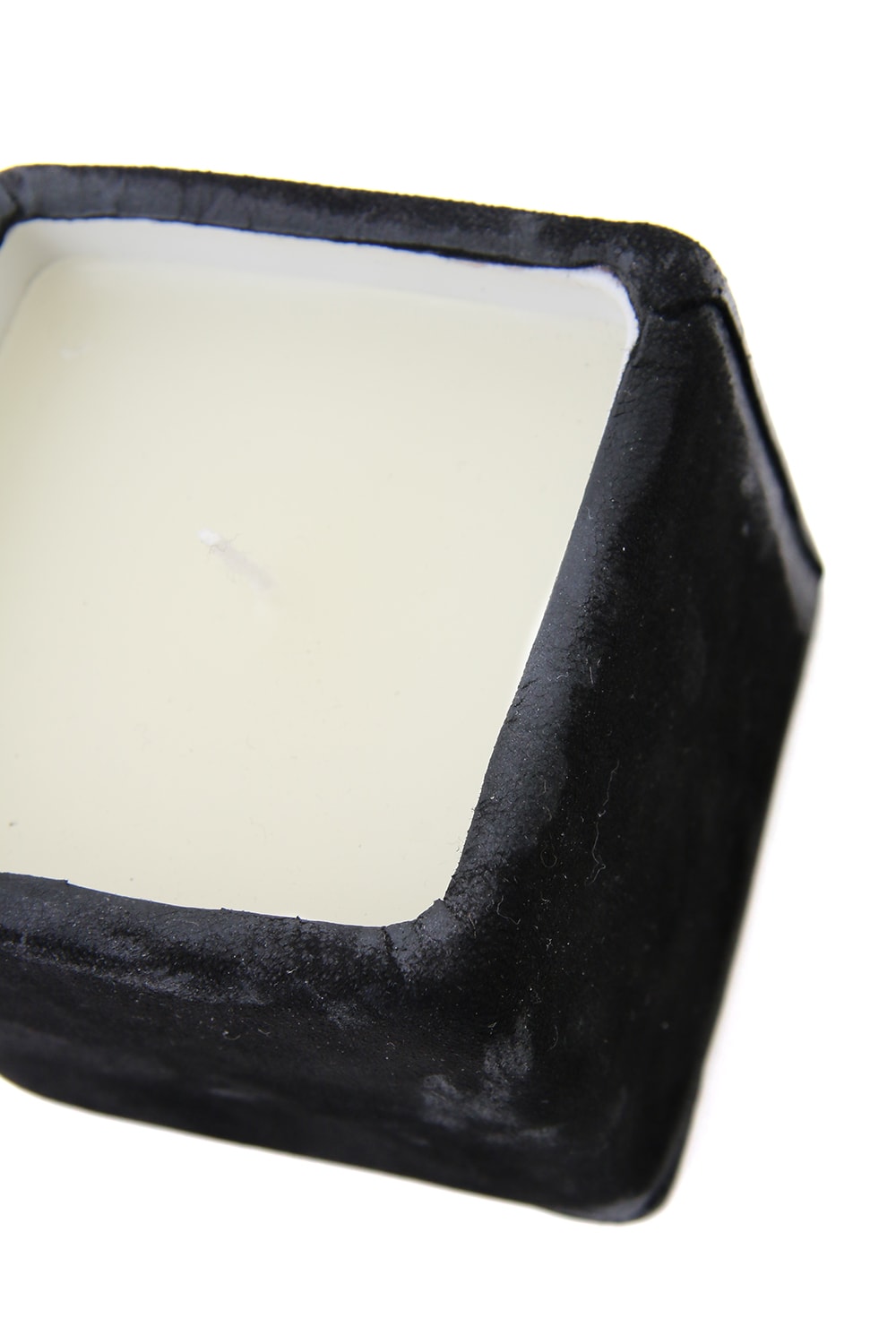 T.A.S FRAGRANCE CANDLE / KYARA (BLACK)