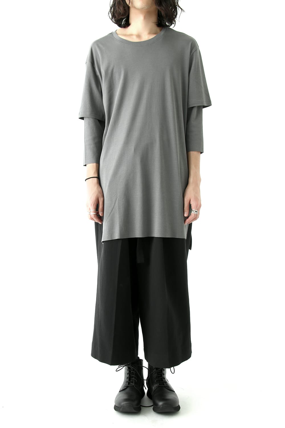 Smooth Layered Three Quarter Sleeve Tee