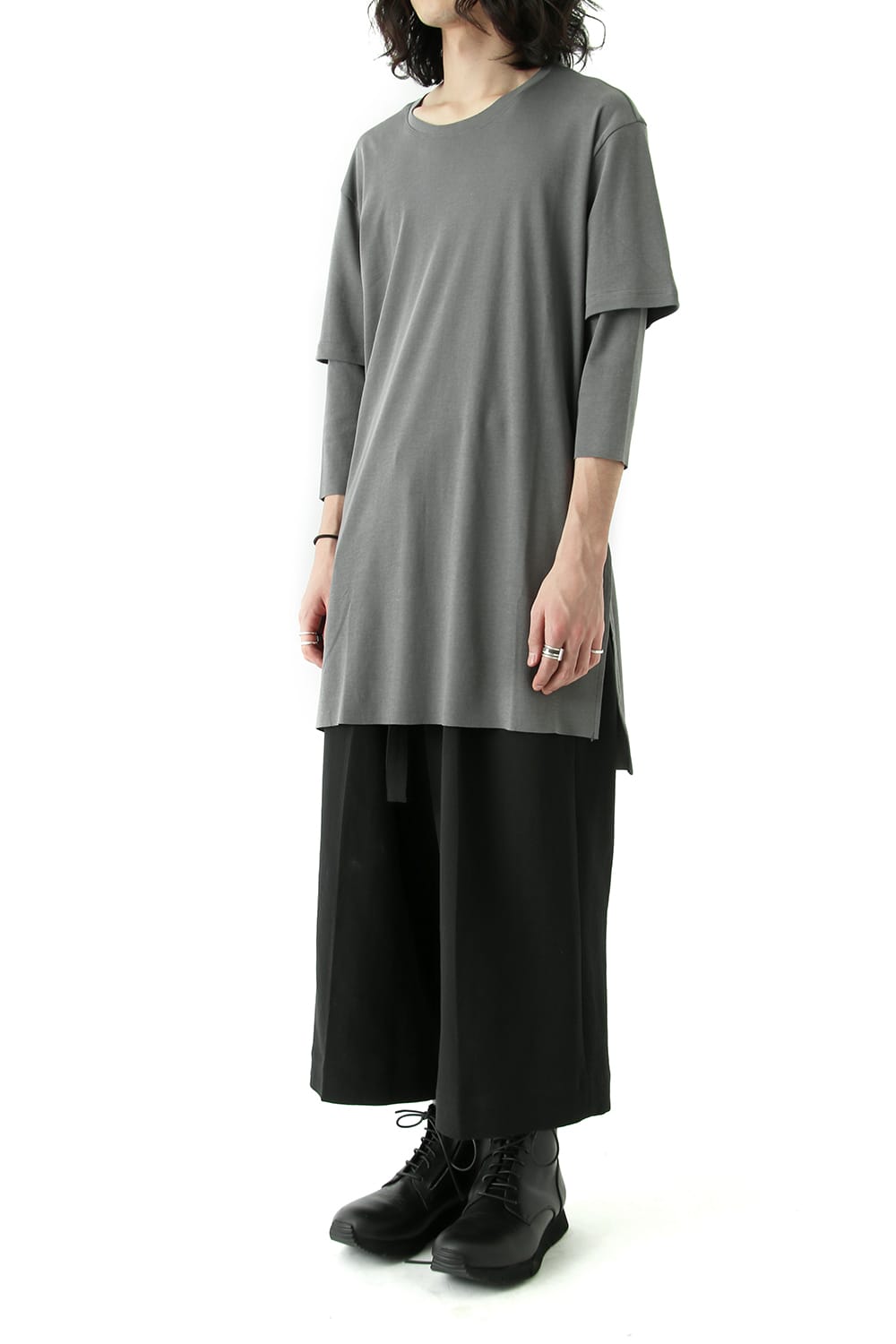 Smooth Layered Three Quarter Sleeve Tee