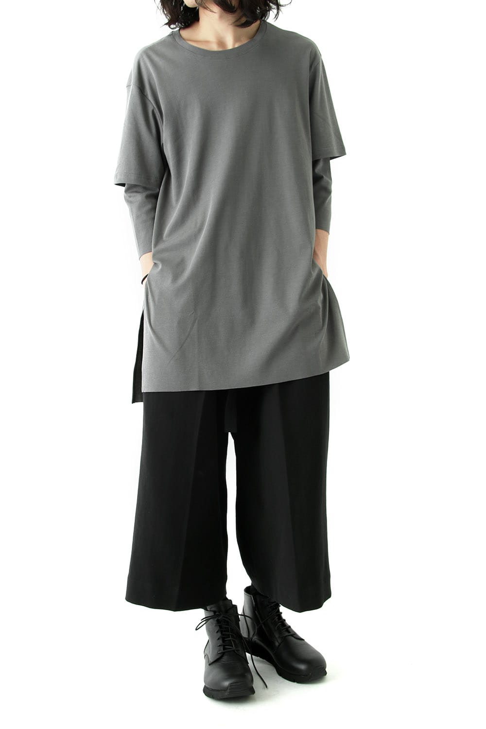 Smooth Layered Three Quarter Sleeve Tee