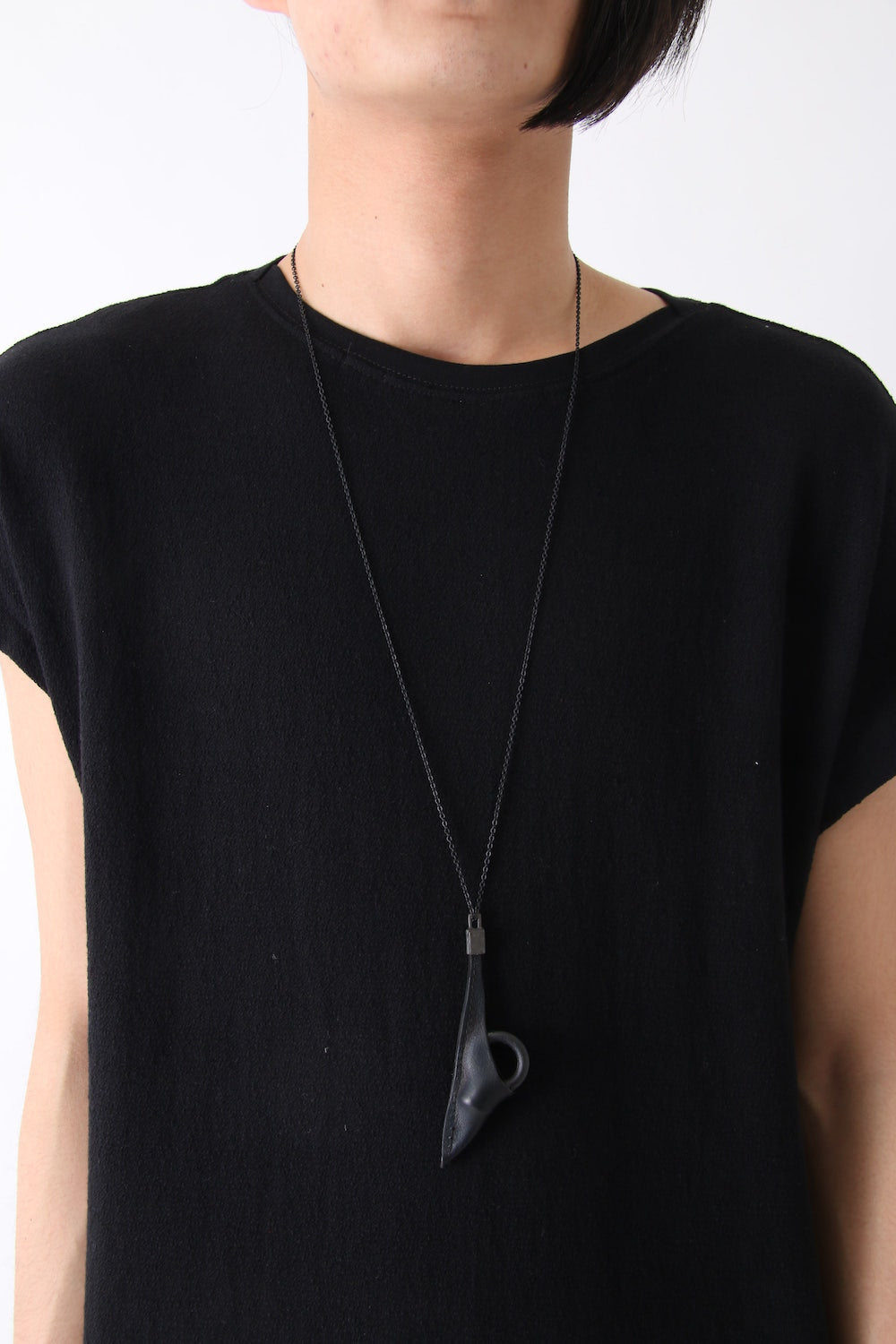 SHEATH NECKLACE 