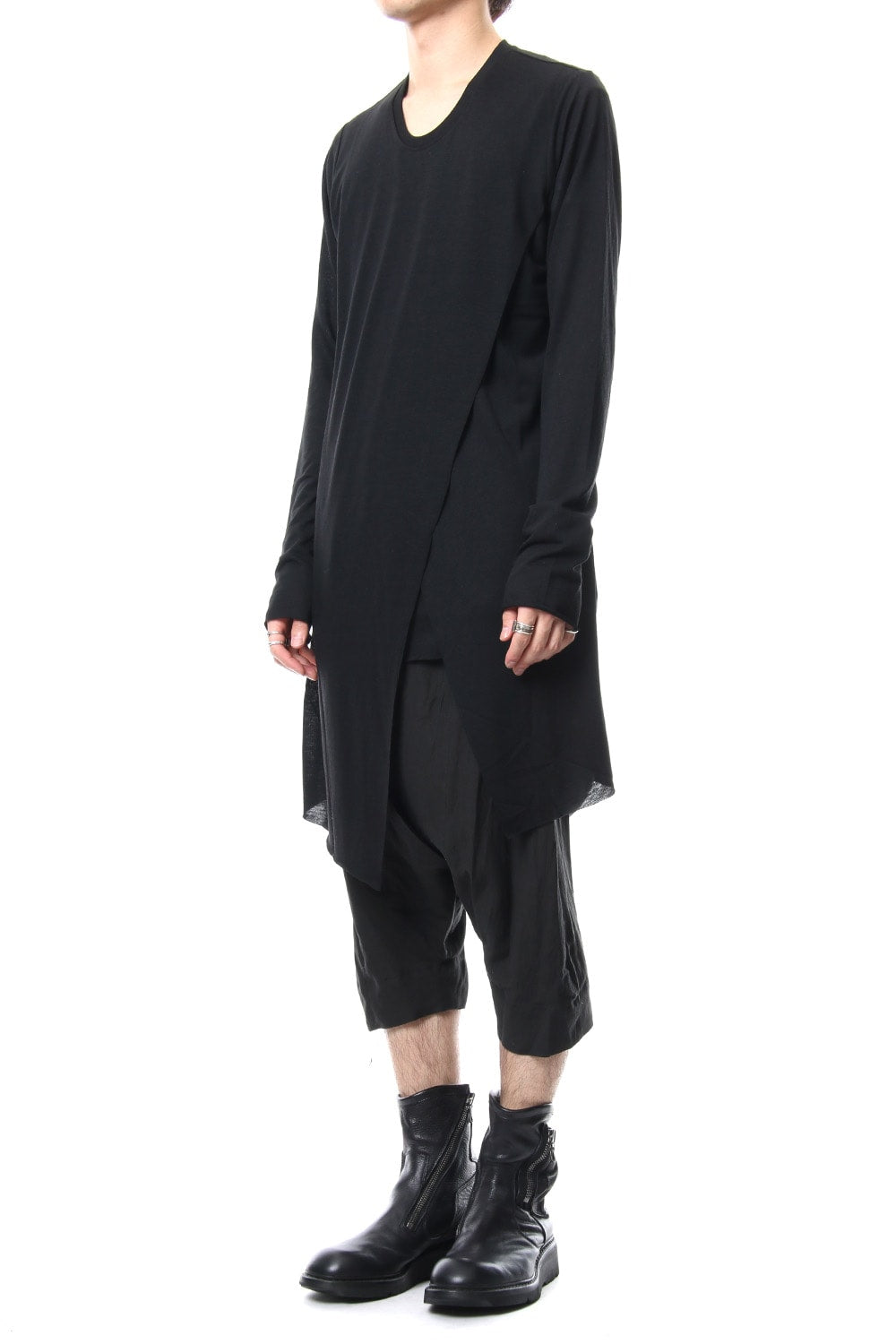 Crossed Layer Cut & Sewn