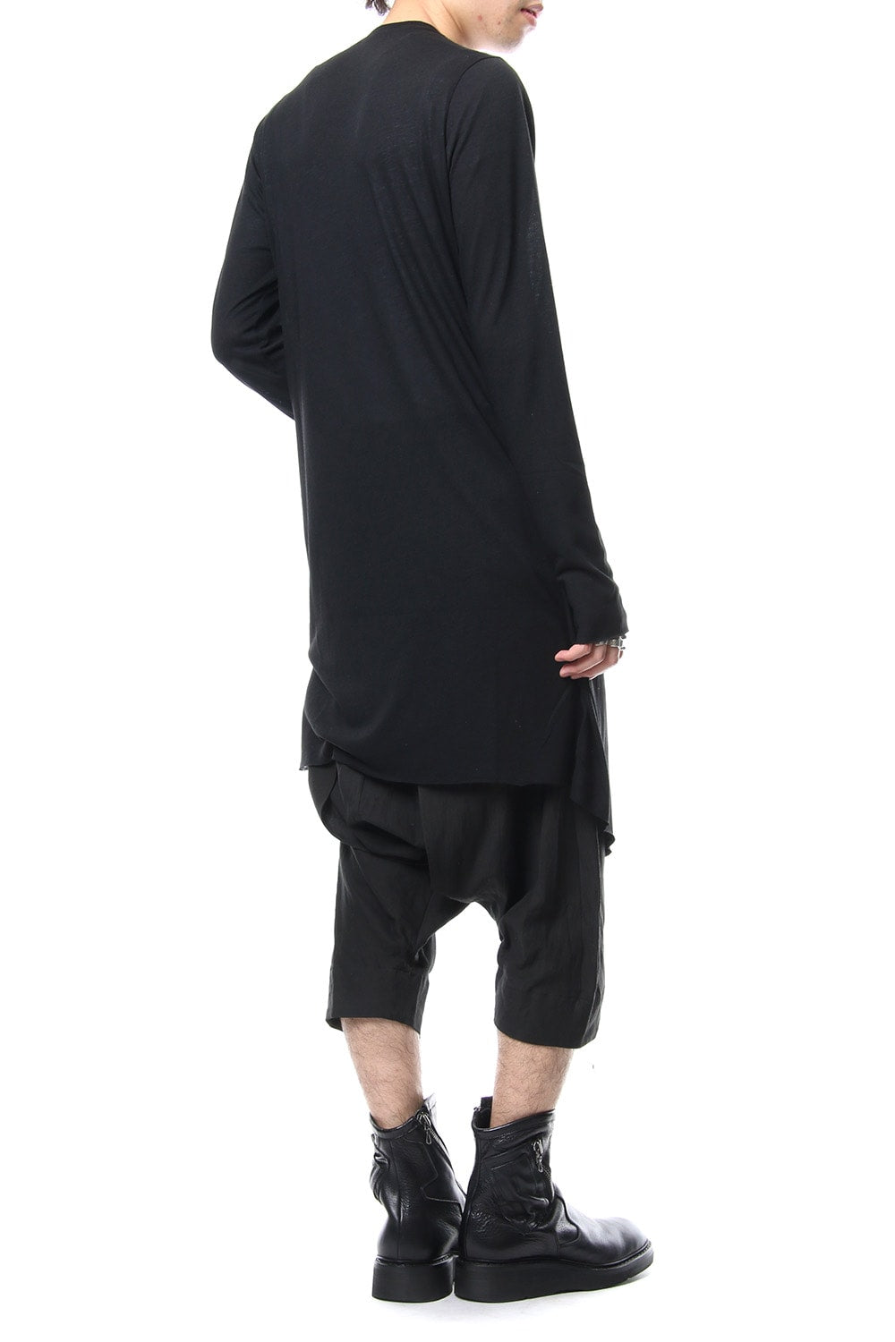 Crossed Layer Cut & Sewn